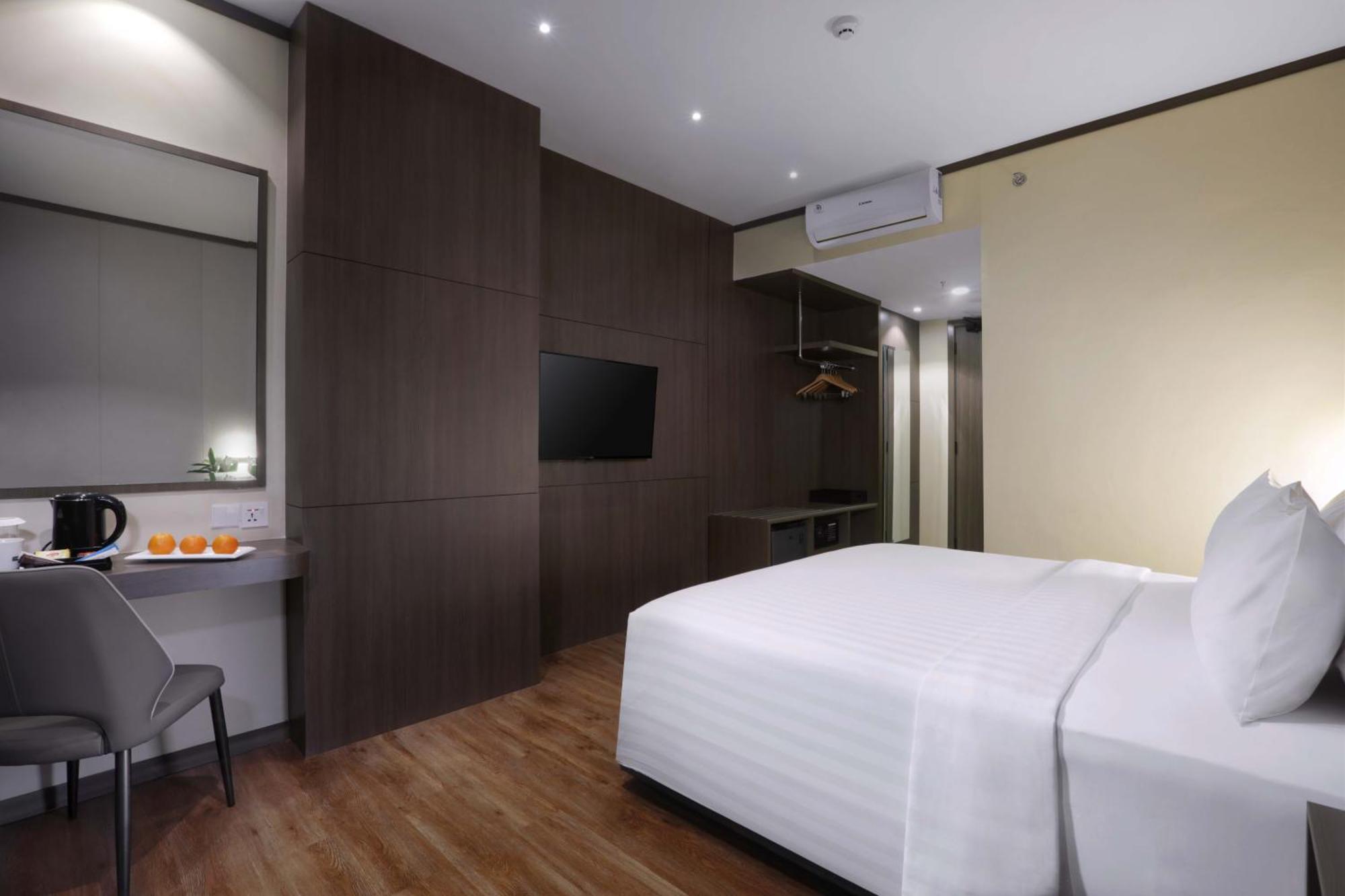 Harper Premier Nagoya Batam Exterior foto