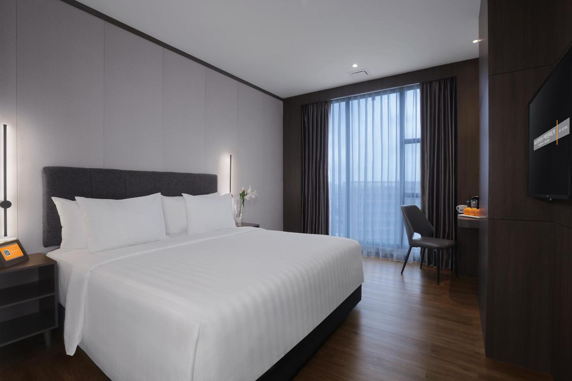 Harper Premier Nagoya Batam Exterior foto