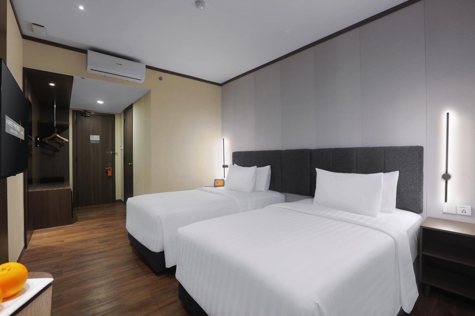 Harper Premier Nagoya Batam Exterior foto